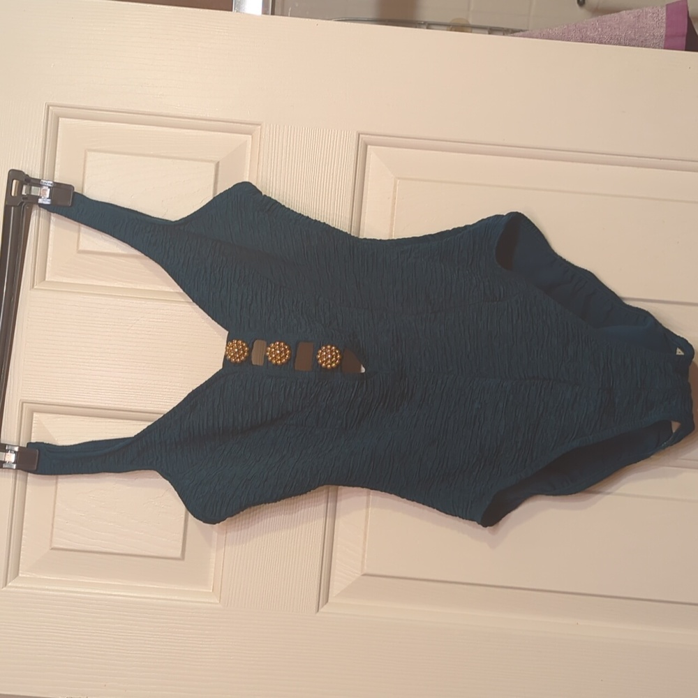 Upstream bathing suit
